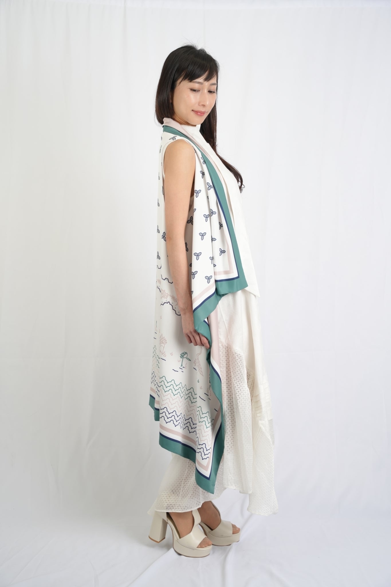 #04 ロングジレ フェミニングリーン