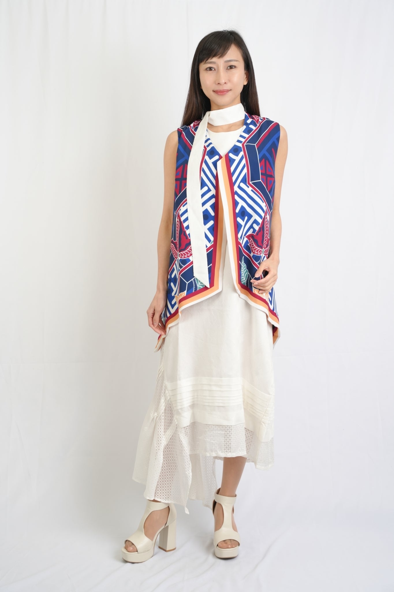 #10 ショートジレ 幾何学ネイビー