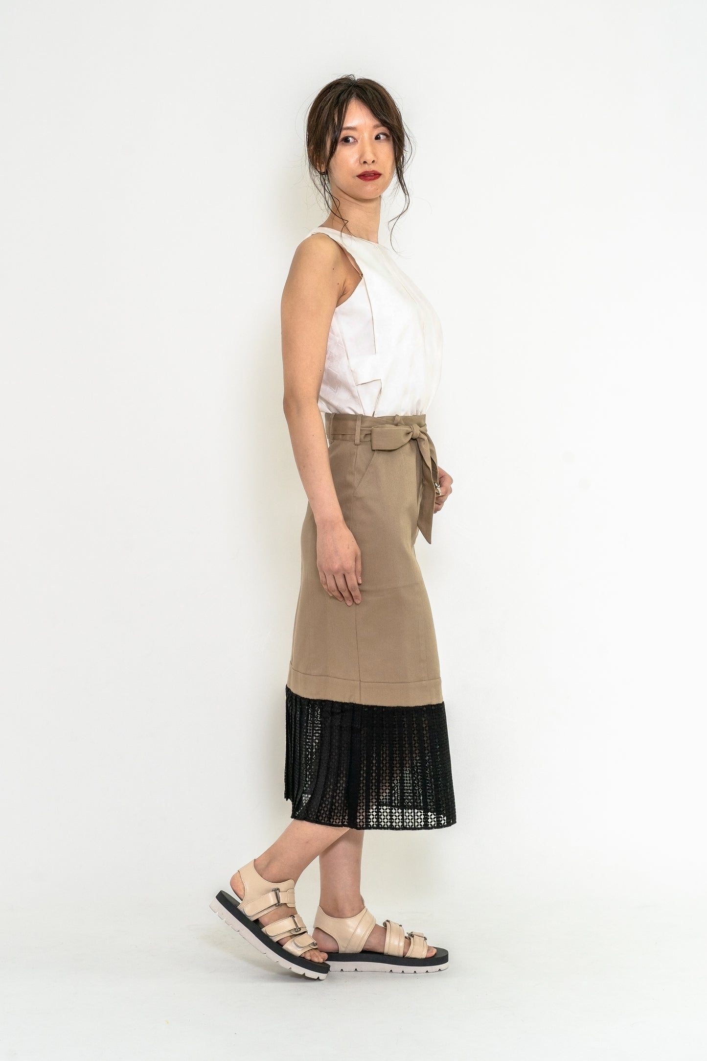 Hem Pleats Skirt