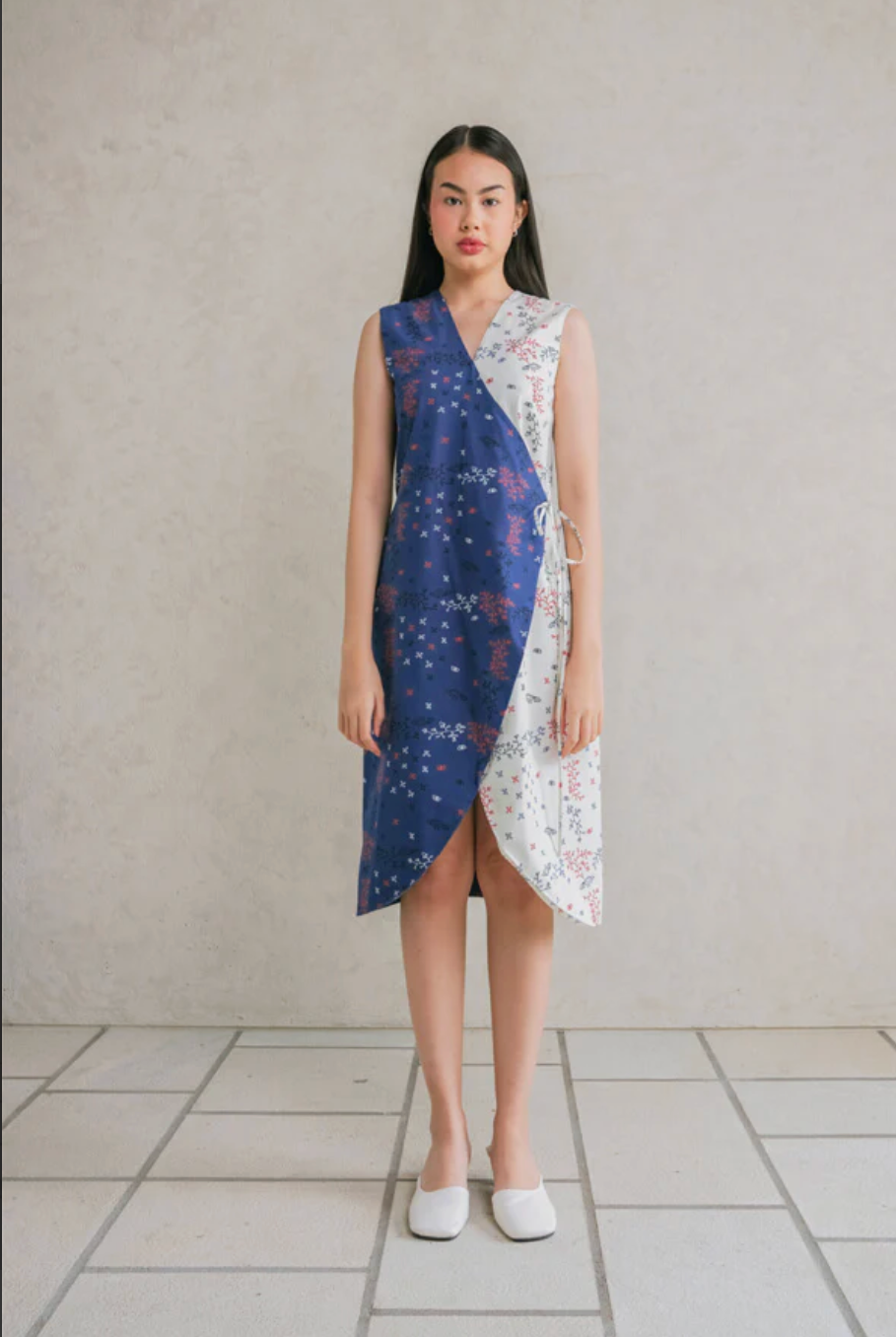 バイカラープリントラップワンピース