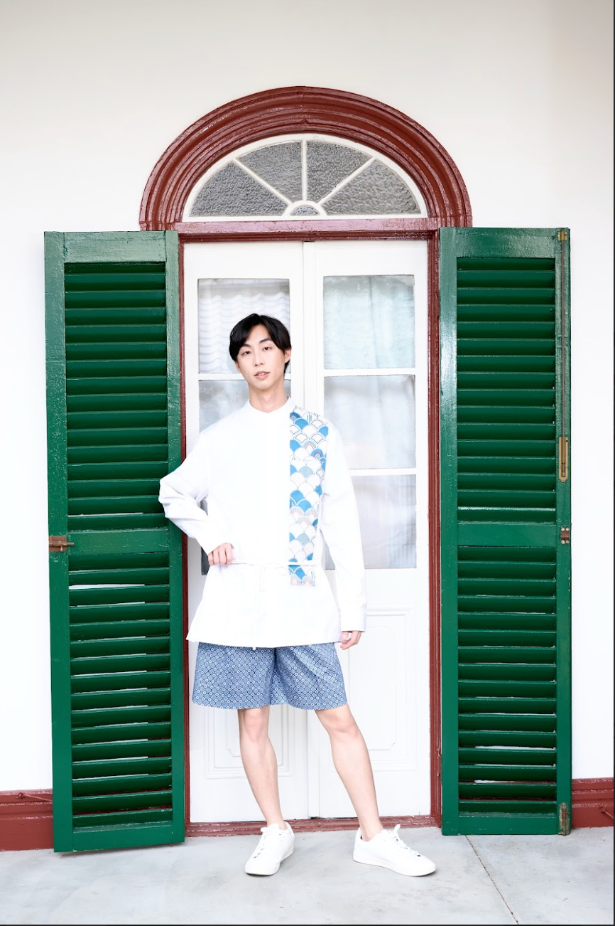 バティック柄ウエストベルトシャツ