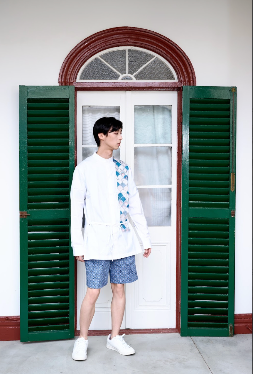 バティック柄ウエストベルトシャツ