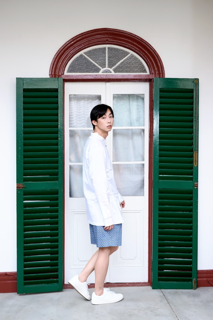 バティック柄ウエストベルトシャツ