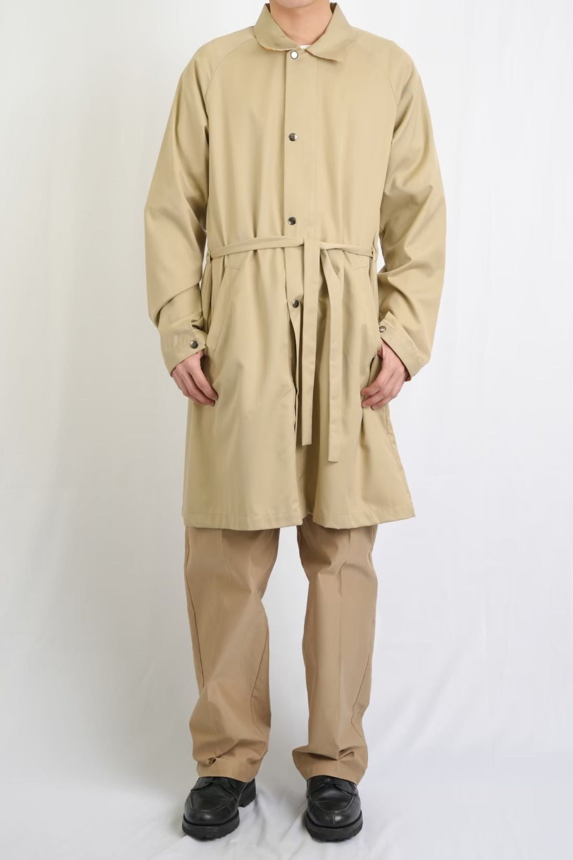 ベルト付きステンカラーコート