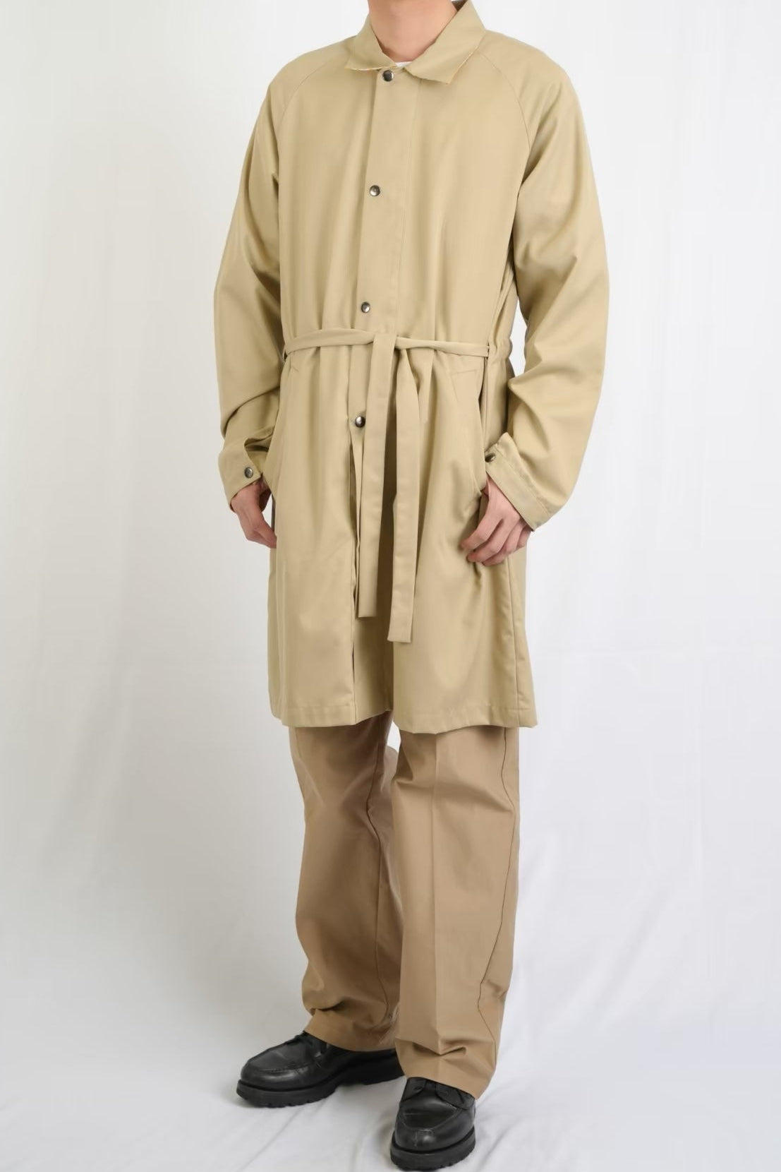 ベルト付きステンカラーコート
