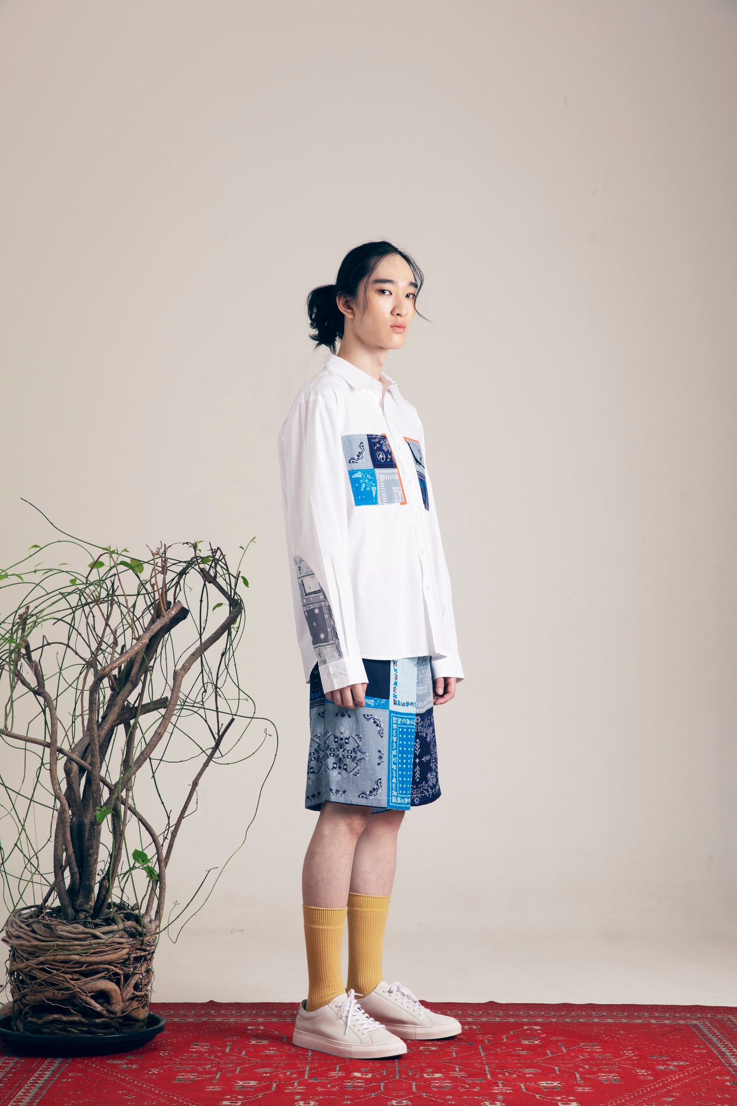 パッチワーク風ポケットシャツ