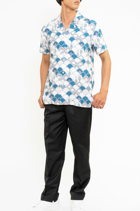 ブルーグラデーションパターン半袖シャツ