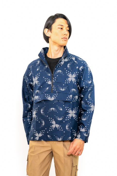 ネイビープリントハーフジッププルオーバー