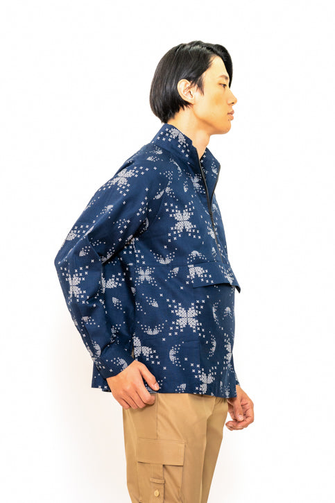 ネイビープリントハーフジッププルオーバー