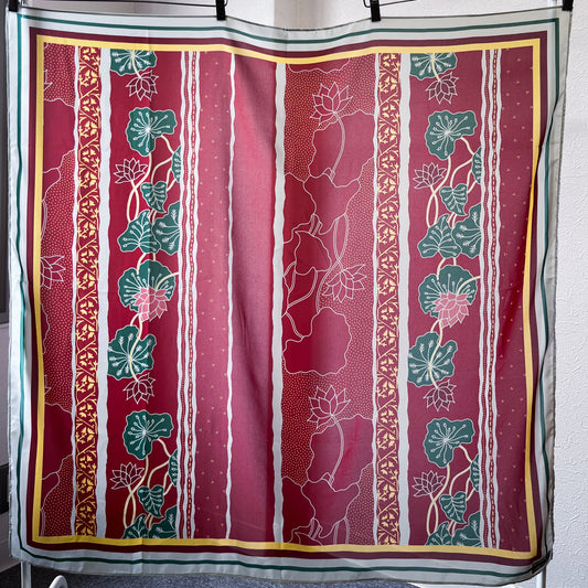 #08 スカーフ フラワーダークレッド