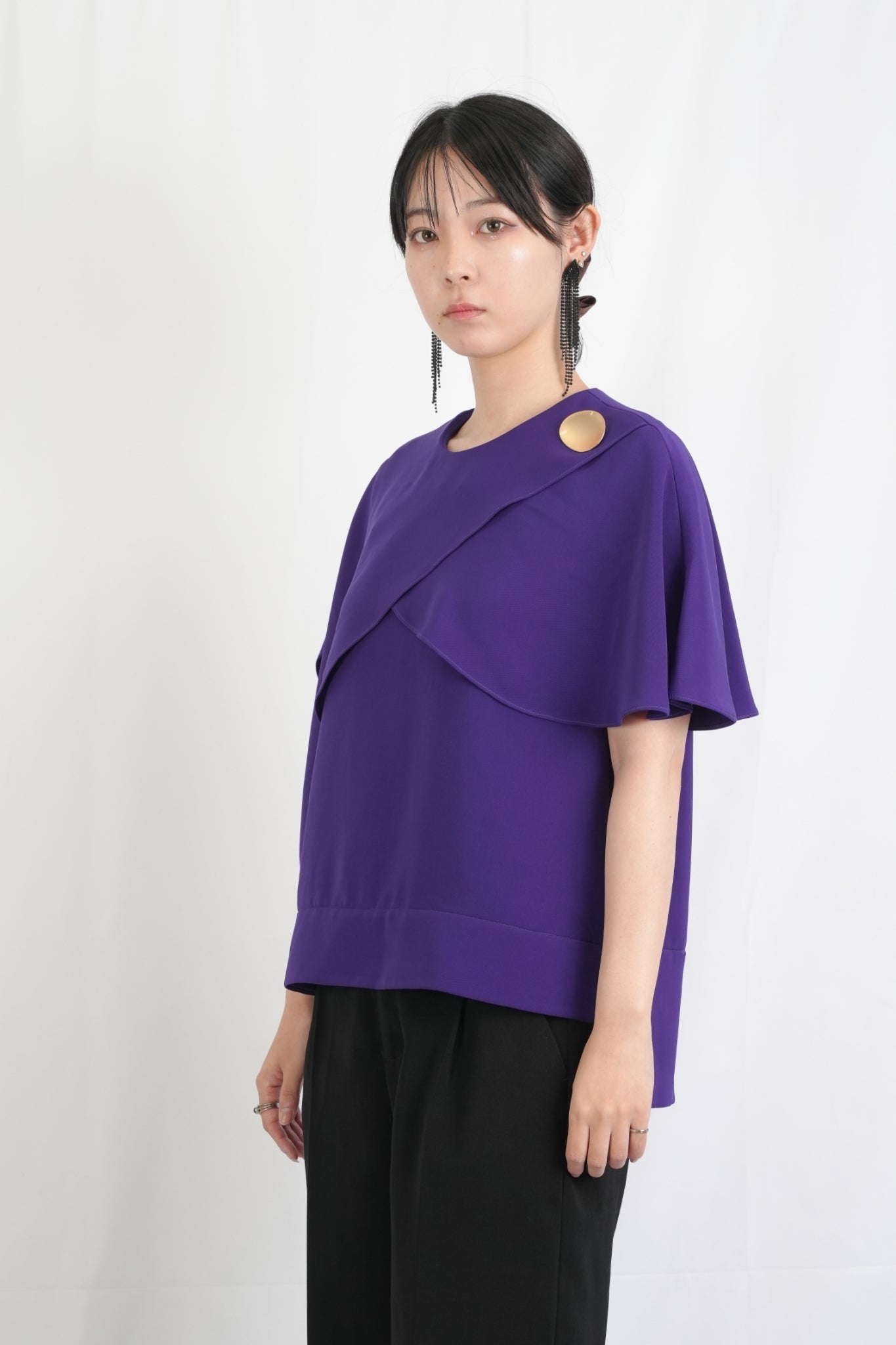 フレアブラウス