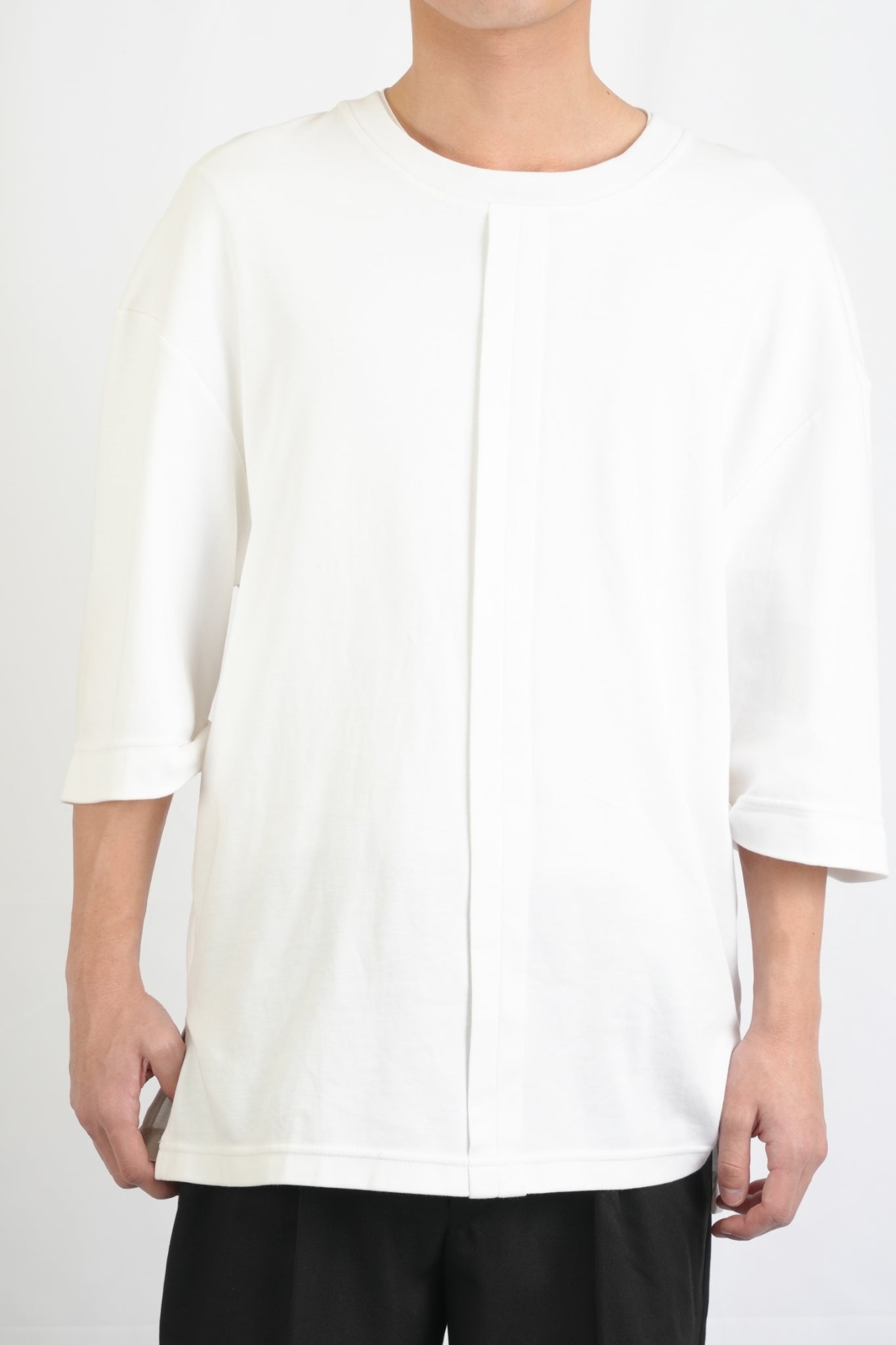 フロントタック リラックスTシャツ