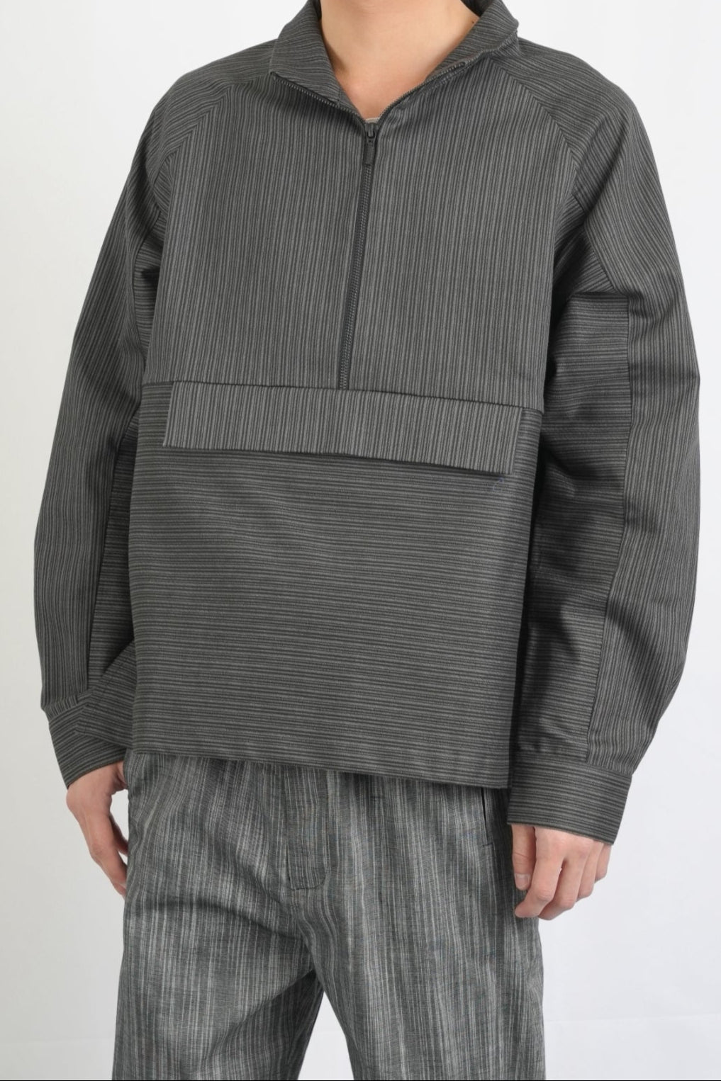 ストライプハーフジッププルオーバー