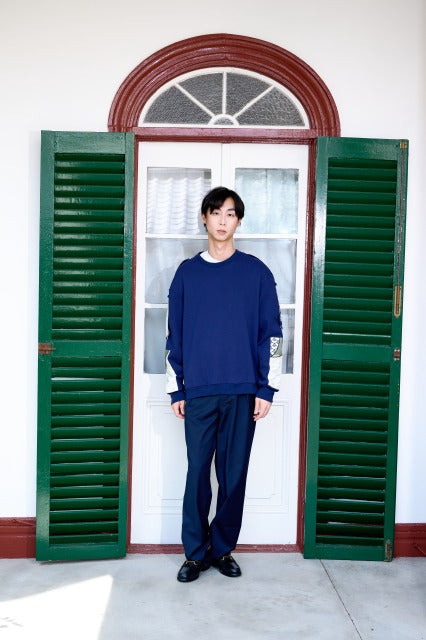 バティック柄ベルト付きリラックスアンクルパンツ