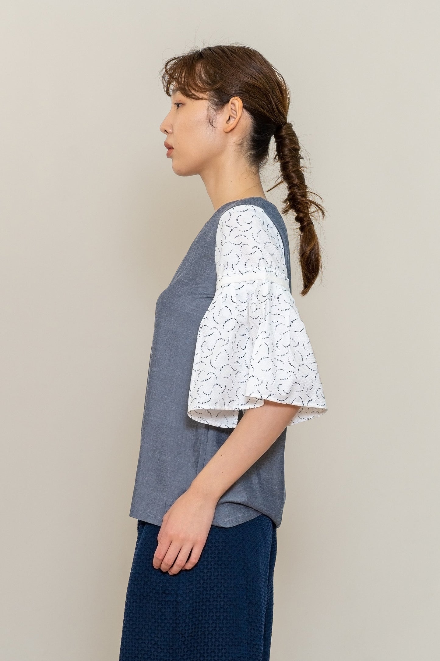 Frill Sleeve Tops