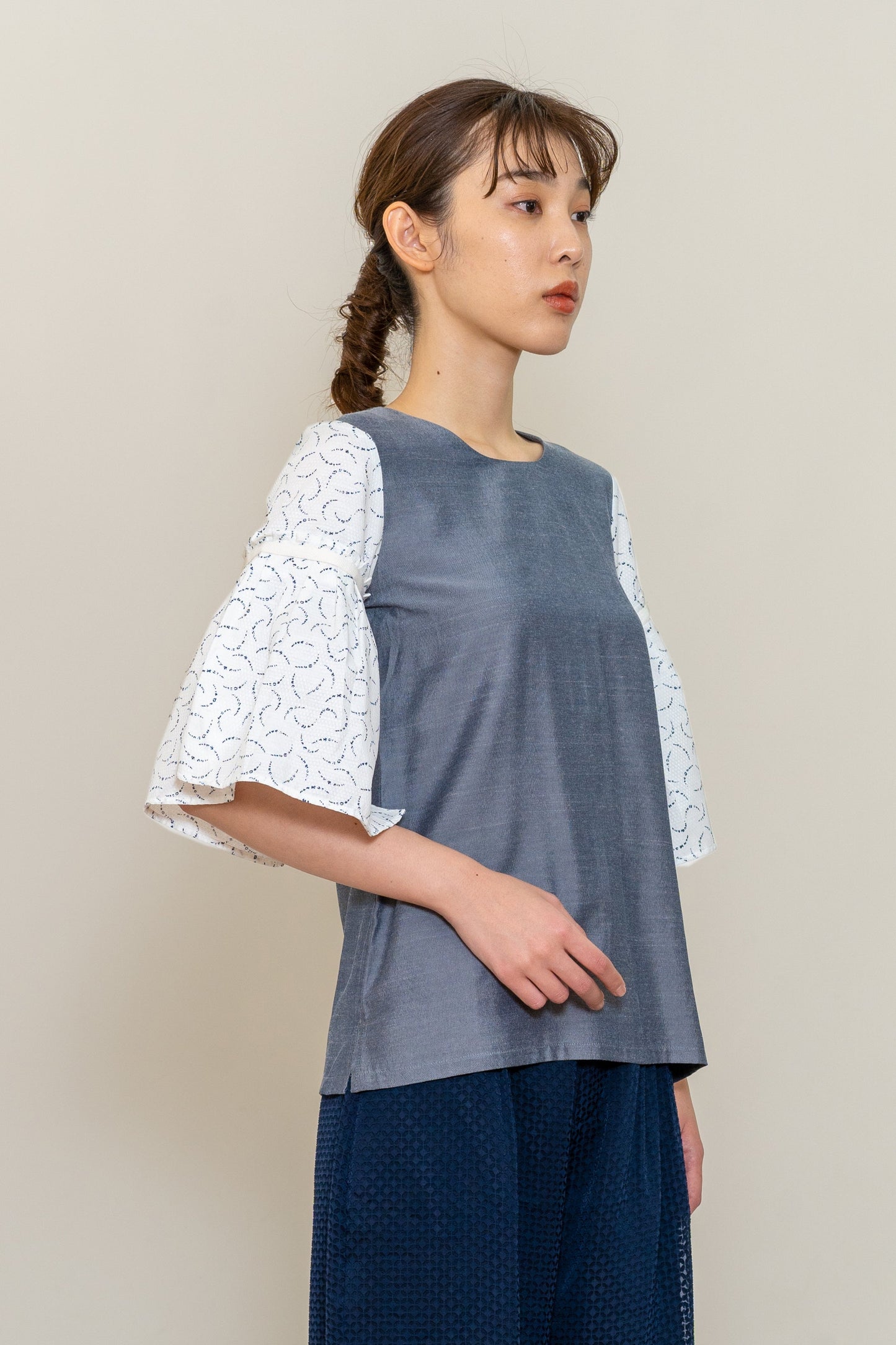 Frill Sleeve Tops